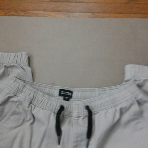 ZANEROBE Sureshot Jogger Chinos Tan - 07/24 - Picture 8 of 14